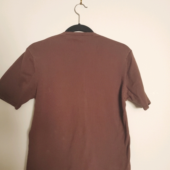 Brown V-neck Tee - Picture 2 of 3